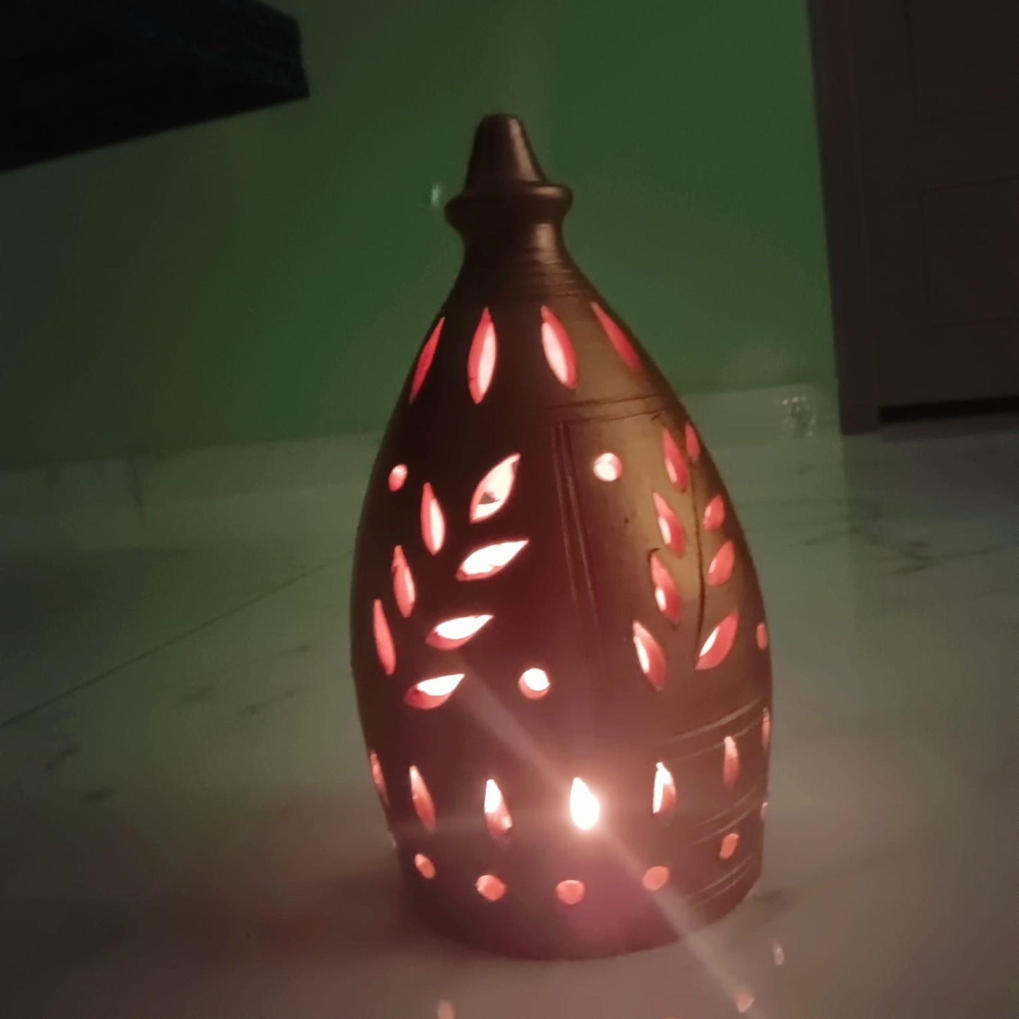 Terracotta decorative lamp